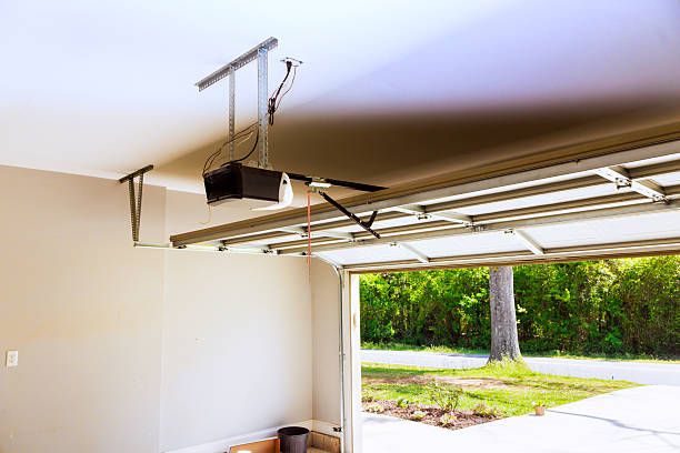 Top rated local Garage Door Panel Replacement specialists in Mansfield, LA